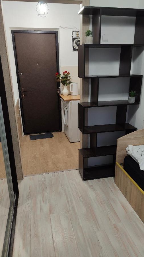 公寓 Metro Akademgorodok: Smart Near European *